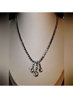 Vintage Elegant Silver Necklace with Crystal Accents EUC